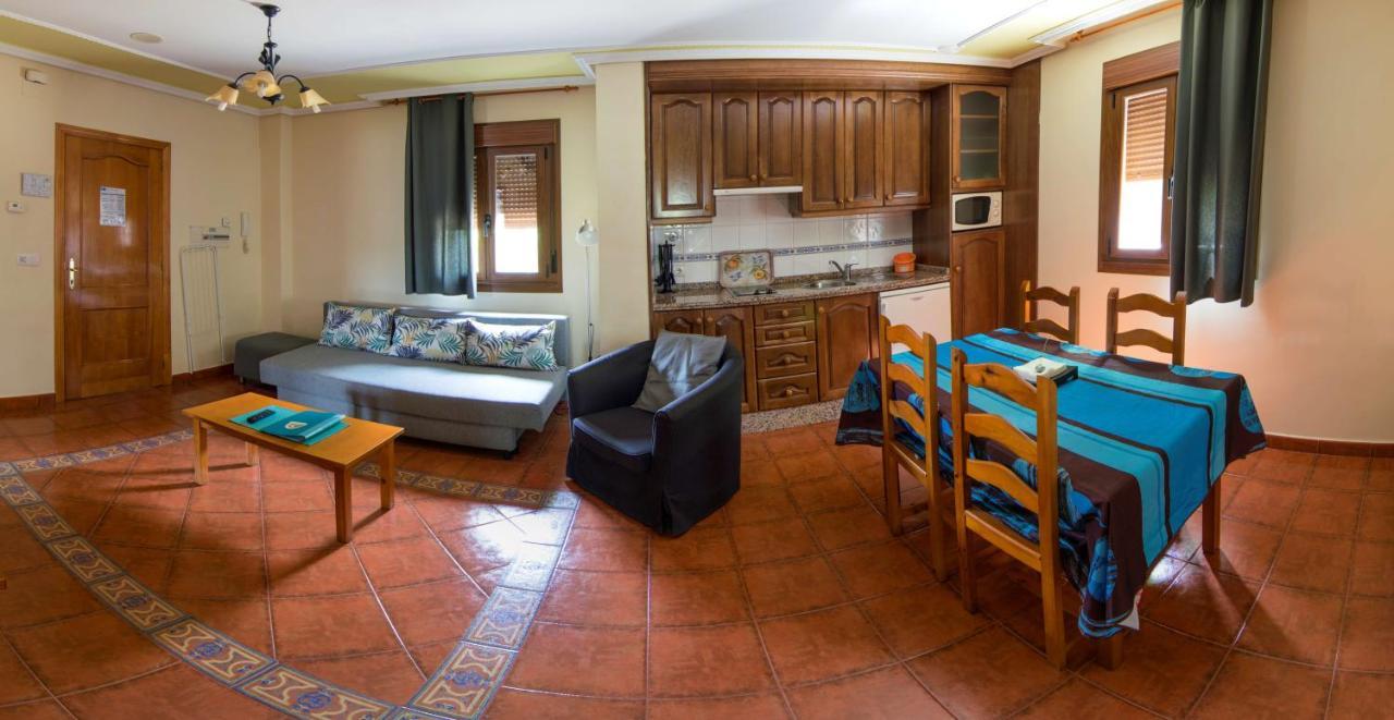 Apartamentos Rurales El Prado Pinofranqueado Exterior foto